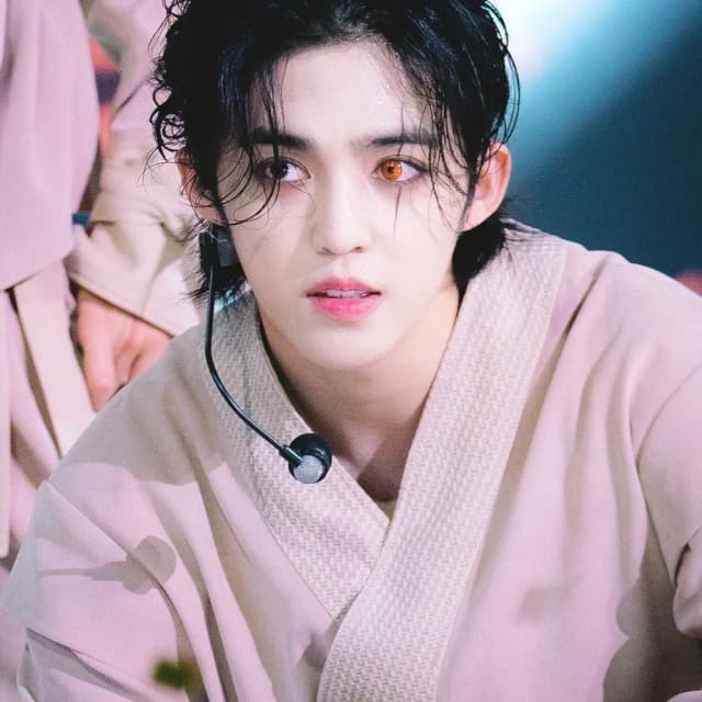 S.Coups portrait