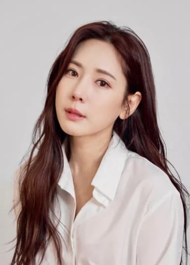 Chae Eunjung portrait