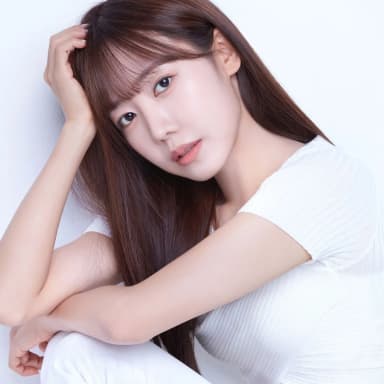 Namjoo portrait