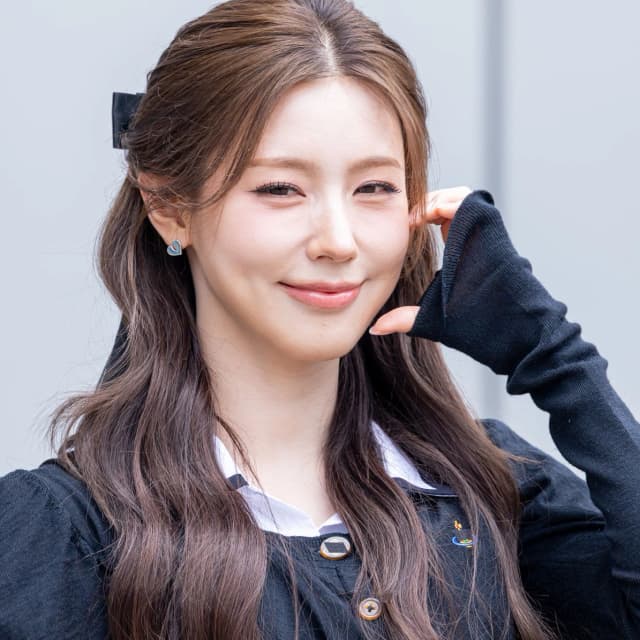 Miyeon portrait