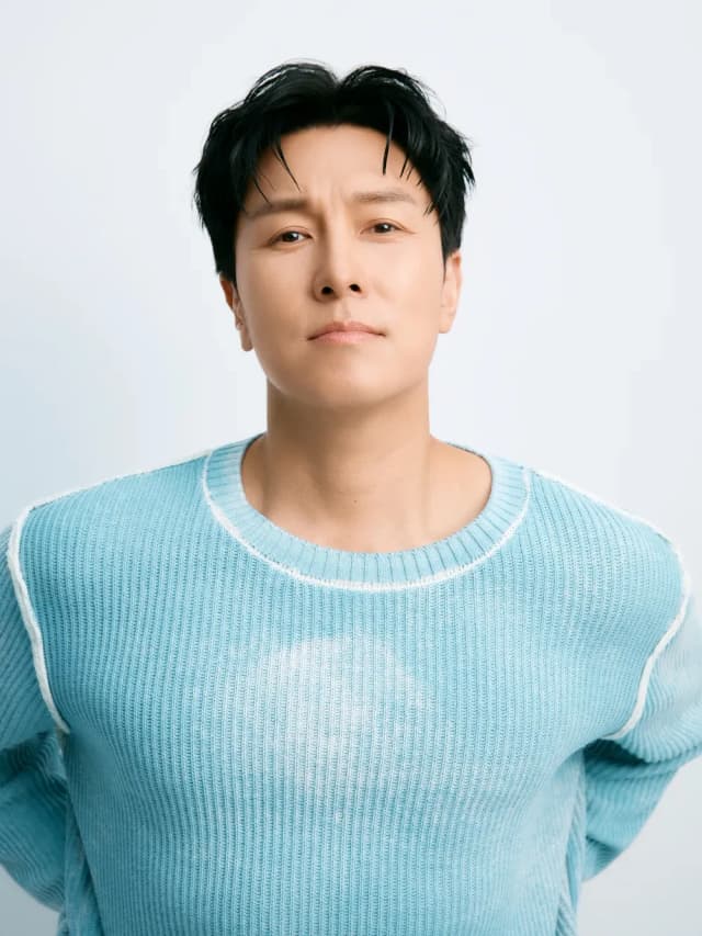 Kim Dong-wan portrait