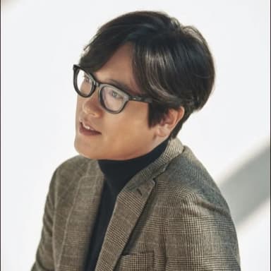 Kim Dong-ryul portrait