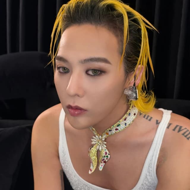 G-Dragon portrait