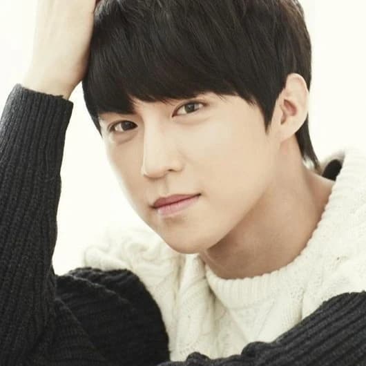 Dowoo portrait