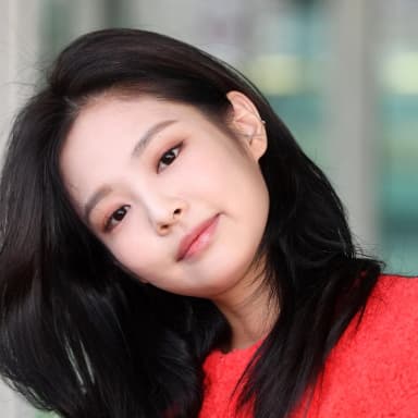 JENNIE portrait