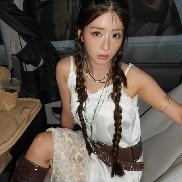 Bomi portrait