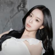 Kim Chae-yeon portrait