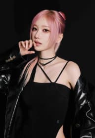 Magenta portrait