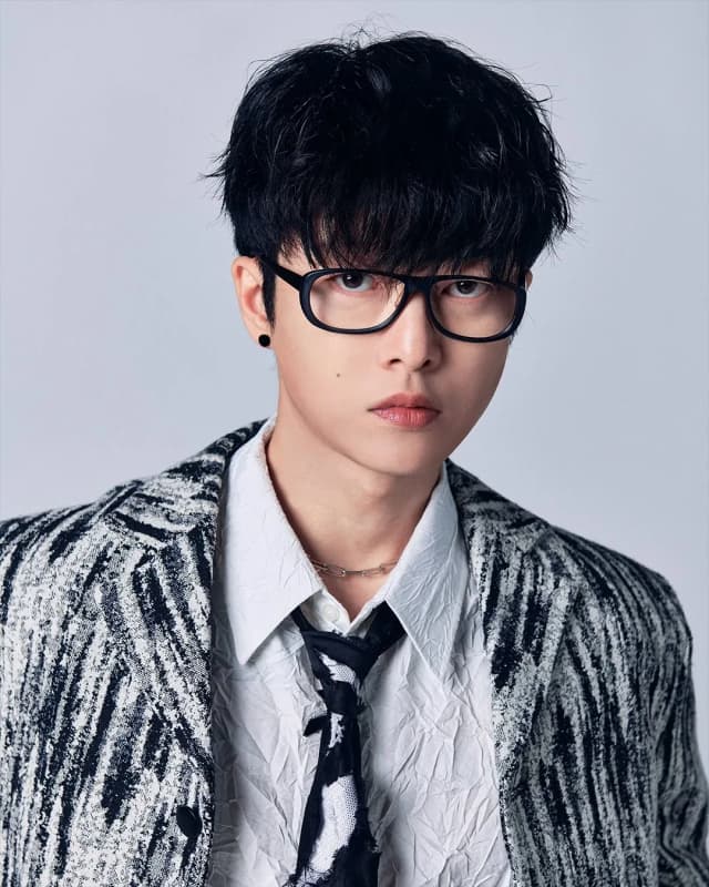Ha Hyun-woo portrait