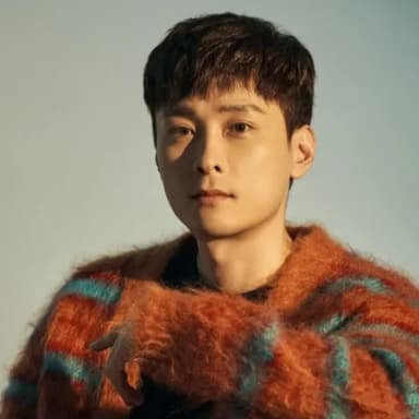 Min Kyung Hoon portrait