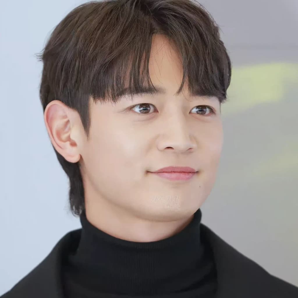 Minho portrait