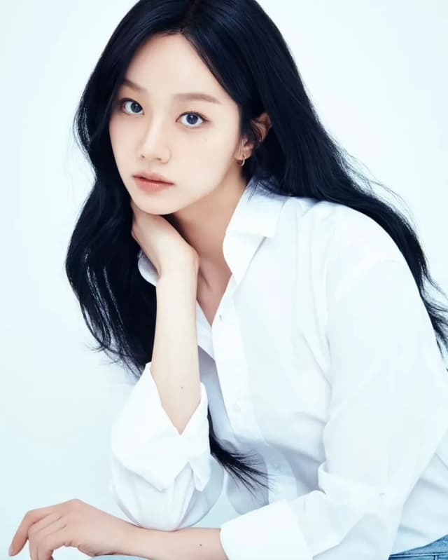Hyeri portrait