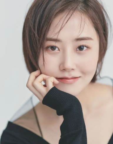 Gayoon portrait