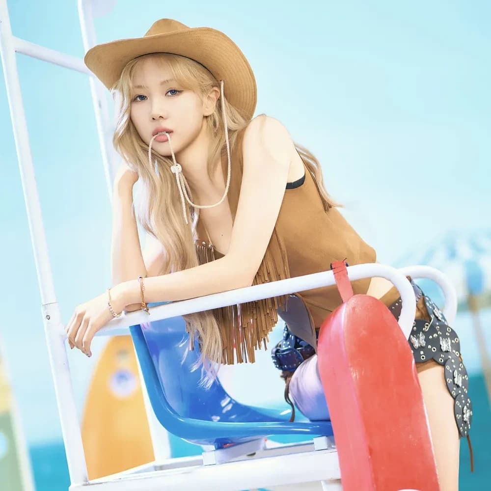 Yoohyeon portrait