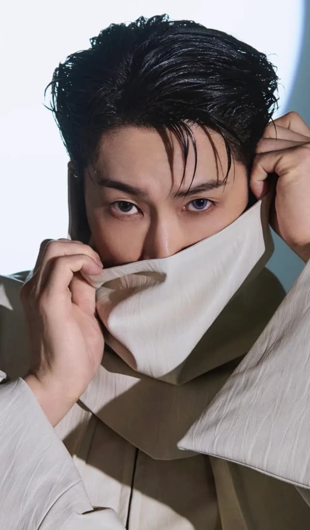 U-Know portrait