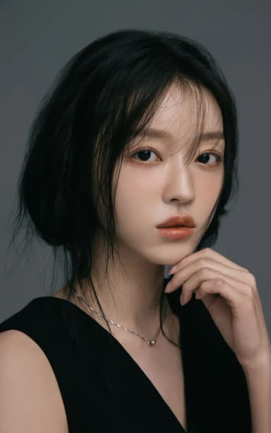 YooA portrait