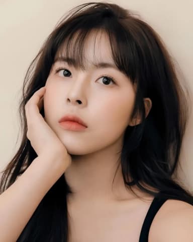 Min Do Hee portrait