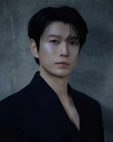 Bae Doo-hoon portrait