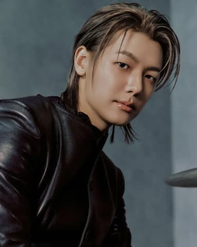 Kang Min-hyuk portrait